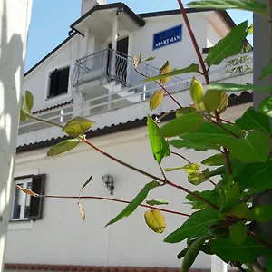  Apartman M&r